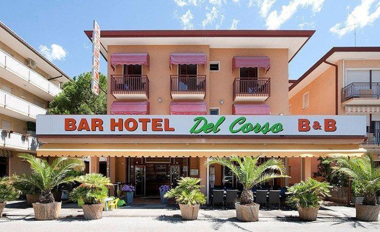 Hotel Del Corso Bibione Exterior foto